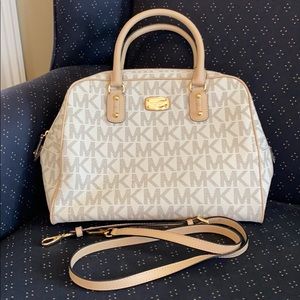 Micheal Kors Satchel Handbag